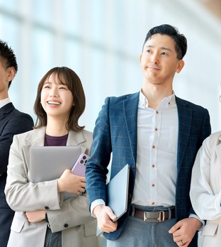C企業